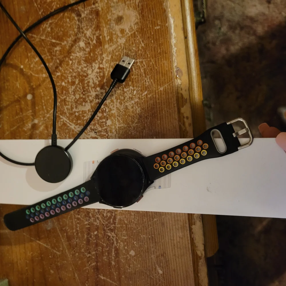 Samsung Galaxy Watch 4 40MM (GPS + Cellular)